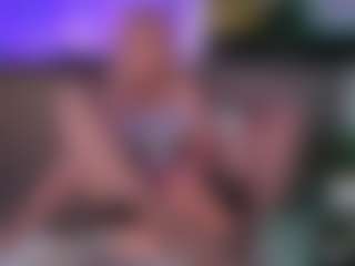 Live cam show with toomuch-wet - Green Eyes on livesuperchat.net