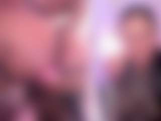Live cam show with VictoriaNoir - Dildo Or Vibrator on Soda Cam