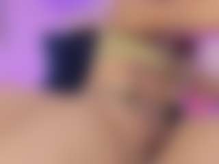 antocoperr's Live Sex Cam Show