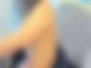 Live cam show with DannaSg - Double Penetration on Camming Site