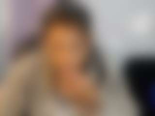 Live cam show with DannaSg - Curvy Middle Aged on Gym Cam Girls