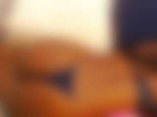 Live cam show with EBONY X - Moaning on Camsoda