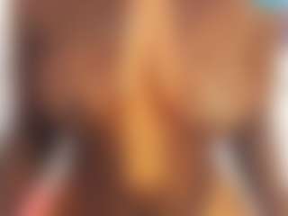 Live cam show with EBONY X - Facial Piercings on livesuperchat.net