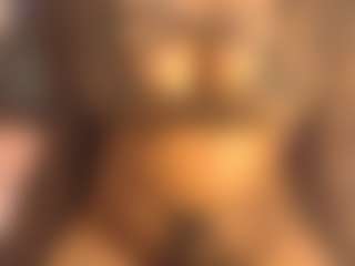 Live cam show with EBONY X - Arab Athletic on Camsoda