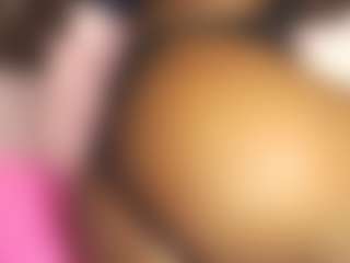 Live cam show with EBONY X - Moaning on Camsoda