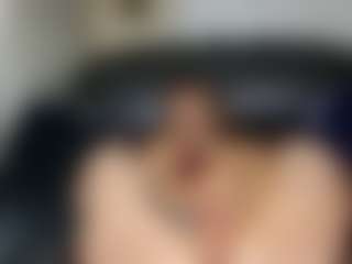 kilamoon26's Live Sex Cam Show