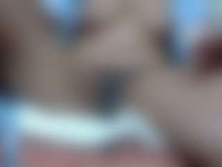 Live cam show with bunnyxx01 - Smoking on madthumbs