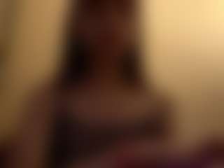 Live cam show with Allison - New Young Adult on AdultVida.com