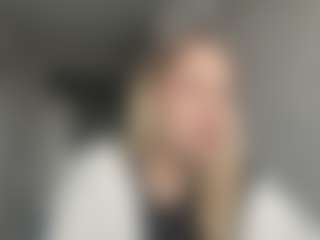 SantanaAveritte's Live Sex Cam Show