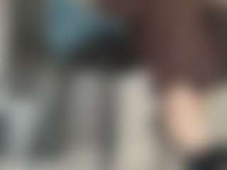 Live cam show with SantanaAveritte - Joi on xplaylive.com