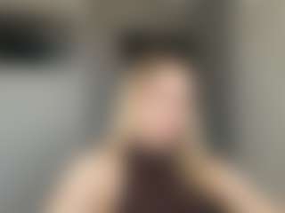 Live cam show with SantanaAveritte - Ass Bouncing on xplaylive.com