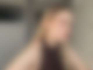 Live cam show with SantanaAveritte - Flash on xplaylive.com