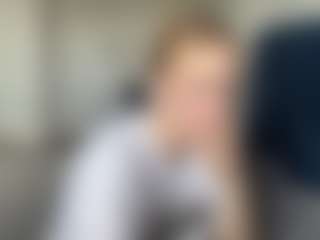 Live cam show with SantanaAveritte - Facial on liverealitysex.com