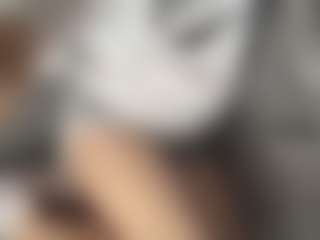 Live cam show with SantanaAveritte - Moaning on fapnchat
