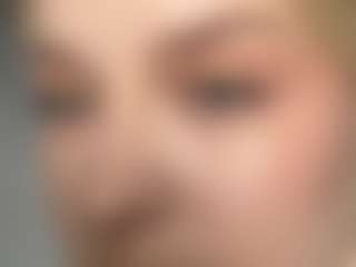 Live cam show with SantanaAveritte - Moaning on Camsoda