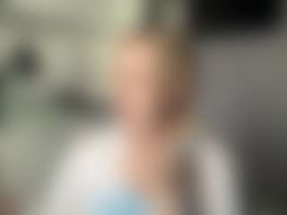 Live cam show with SantanaAveritte - Moaning on liverealitysex.com