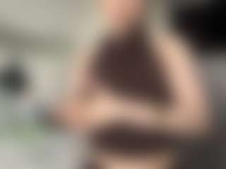 Live cam show with SantanaAveritte - Facial on Taboo Cams XXX