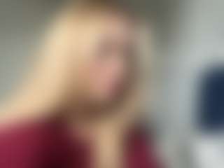 Live cam show with SantanaAveritte - Altgirl on Camsoda
