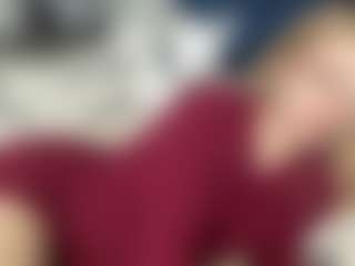 Live cam show with SantanaAveritte - Wife on madthumbs