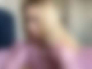 Live cam show with SantanaAveritte - Facial on fapnchat