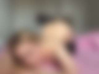 Live cam show with SantanaAveritte - Petite on nudelive.tv