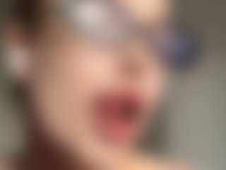 Live cam show with SantanaAveritte - Pantyhose on Streamer API