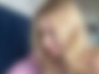 Live cam show with SantanaAveritte - Flash on Camsoda.co