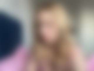 Live cam show with SantanaAveritte - Thong on makecum.org