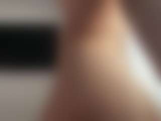 Live cam show with SantanaAveritte - Athletic on Nude Chat * 1 On 1 Webcam Sex * Live Cam Show