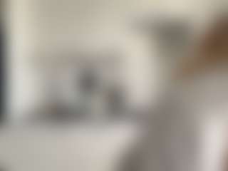 Live cam show with SantanaAveritte - Wife on sexylive.show