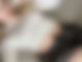 Live cam show with SantanaAveritte - Bikini on Camsoda