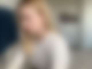 Live cam show with SantanaAveritte - Bikini on Strip Flash - Live Sex Shows