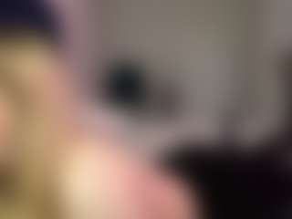 Live cam show with SantanaAveritte - Facial on slutload