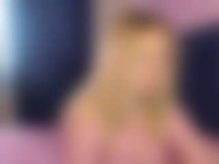 Live cam show with SantanaAveritte - Body Massage on Camsoda