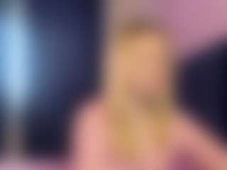 Live cam show with SantanaAveritte - Body Massage on Camsoda
