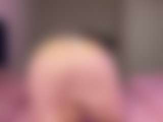 Live cam show with SantanaAveritte - Athletic on thefappeningchat.com