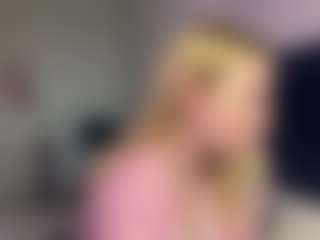 Live cam show with SantanaAveritte - Pantyhose on Strip Flash - Live Sex Shows