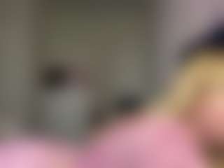 Live-Cam-Show mit SantanaAveritte - Suck auf Camsoda