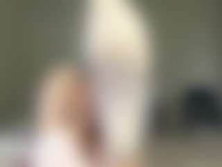Live cam show with SantanaAveritte - Flash on Fling VIP Chat