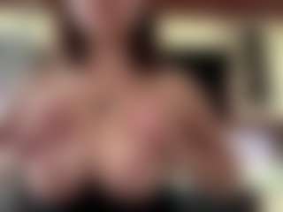 Viola's Live Sex Cam Show