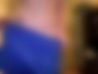 Live cam show with Viola - Facial on CamClone