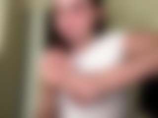 Live cam show with Viola - Smoking on Soda Cam