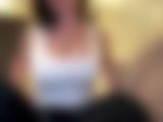 Live cam show with Viola - Granny Big Ass on Soda Cam