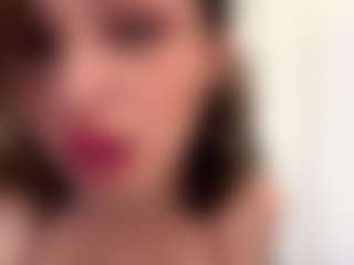 Live cam show with Viola - Brown Hair on Camsoda