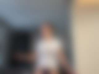 Live cam show with Viola - Brown Hair on Camsoda