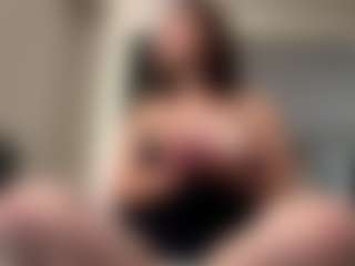 Live cam show with Viola - Average on CamSodaAdn