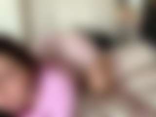 Live cam show with Viola - Facial on Camsoda