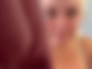 Live cam show with Viola - Average on Camsoda Late Night