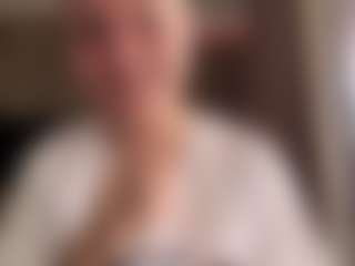 TomikoBrugliera's Live Sex Cam Show