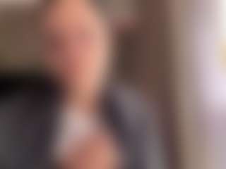 TomikoBrugliera's Live Sex Cam Show